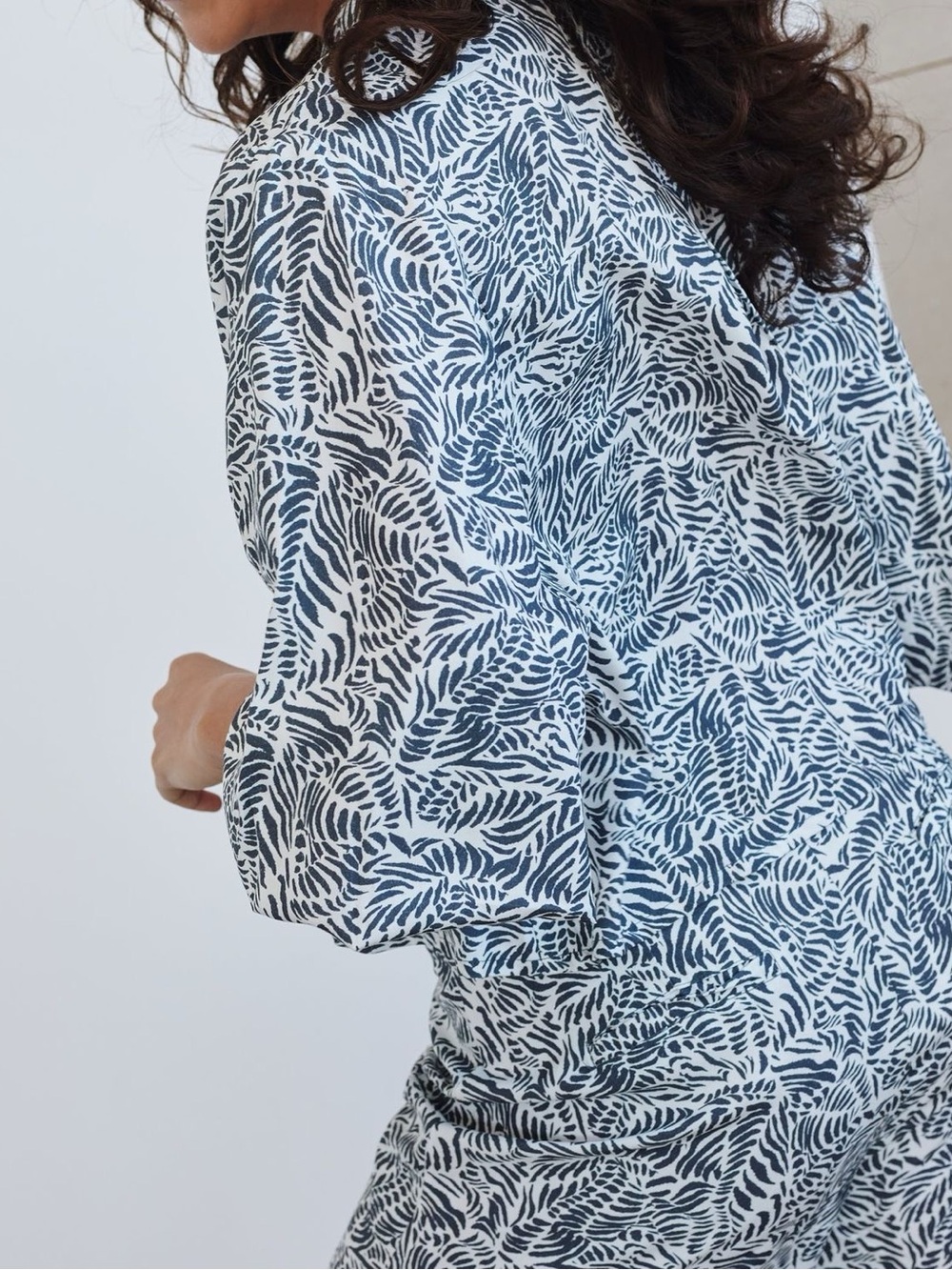 FEMME TOP - Picture 3 of 5